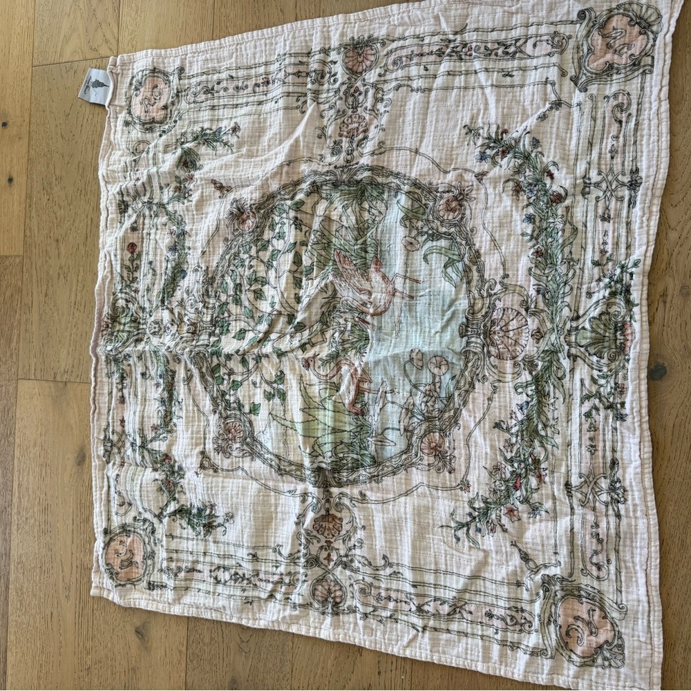 Atelier Choux Swaddle Tapestry Pink Carres